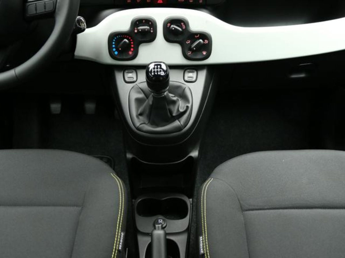 Fiat Panda Cross 1.0 firefly hybrid Cross s&s 70cv 5p.ti (13)