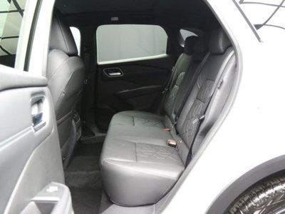Nissan Qashqai 1.3 mhev Tekna 4wd 158cv xtronic (8)