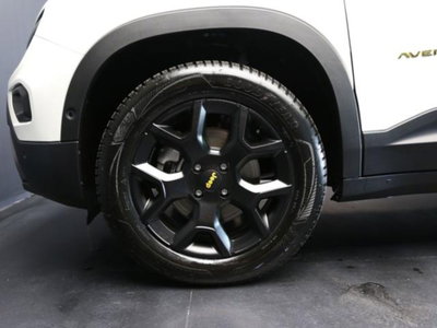 Jeep Avenger 1.2 turbo e-hybrid mhev The North Face 4xe 145cv edct6 (5)