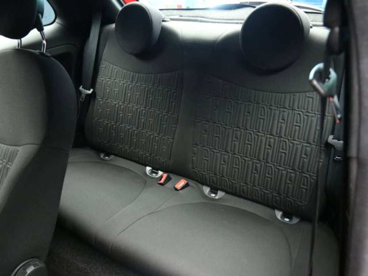 Fiat 500 1.0 Hybrid Club (13)