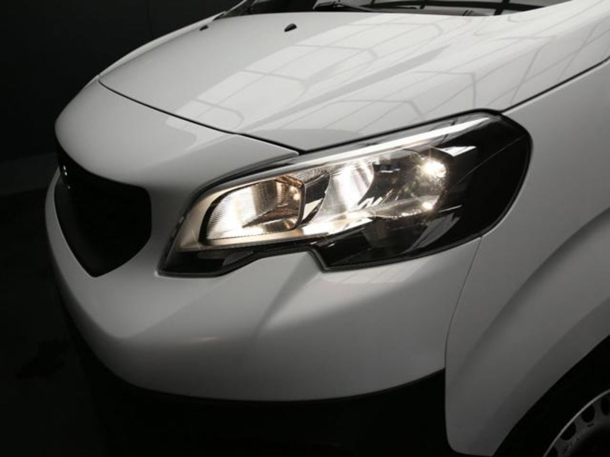 Peugeot Expert Furgone BlueHDi 100 S&S PL-SL-TN Furgone Premium Long (11)