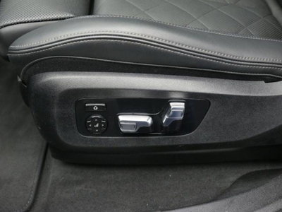 BMW X6 xDrive40d 48V Msport (8)