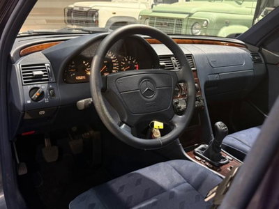 Mercedes-Benz Classe C 200 Kompressor cat Elegance (9)