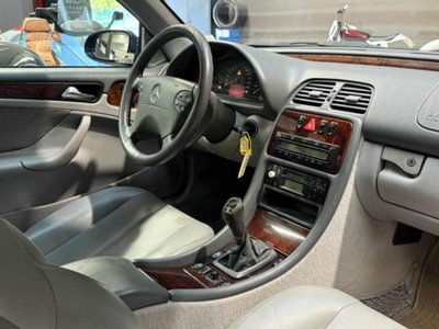 Mercedes-Benz CLK 200 Kompressor cat Cabrio Elegance (13)