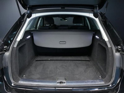 Audi A4 Avant 30 TDI/136 CV S tronic Business Advanced (8)
