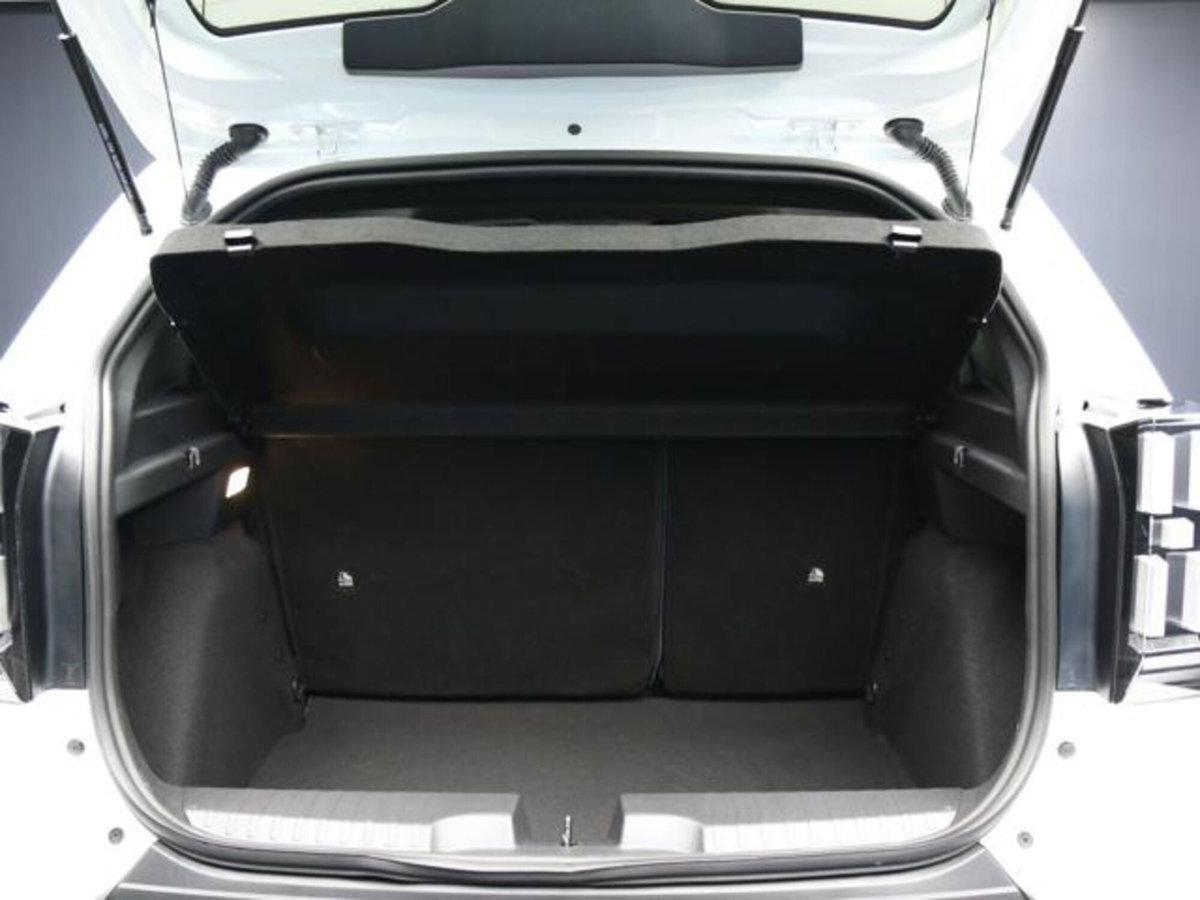 Fiat Grande Panda 1.2 hybrid La Prima 110cv edct (8)