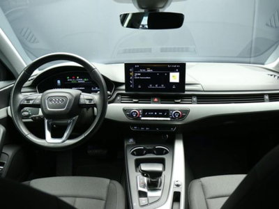 Audi A4 Avant 30 TDI/136 CV S tronic Business Advanced (11)