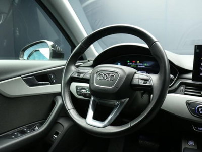 Audi A4 Avant 30 TDI/136 CV S tronic Business Advanced (12)