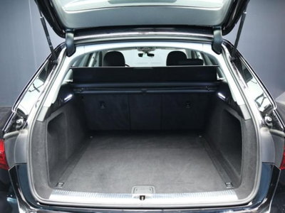 Audi A4 Avant 30 TDI/136 CV S tronic Business Advanced (7)