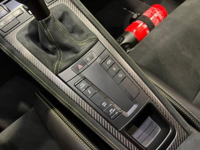 Porsche 718 Cayman  Cayman 4.0 GT4 RS pdk (10)