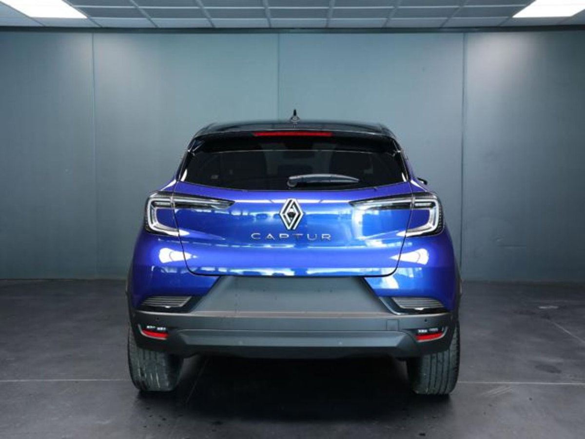 Renault Captur 1.2 eco-g Techno 120cv (4)