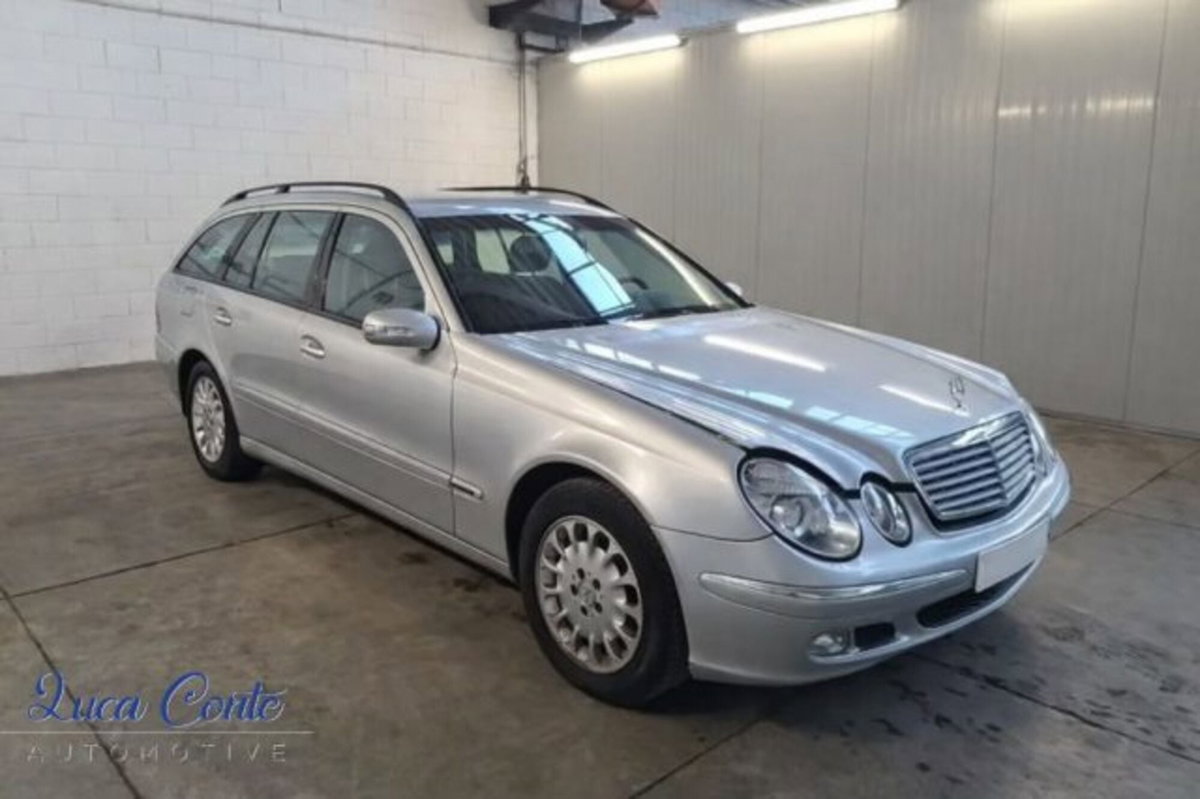 Mercedes-Benz Classe E Station Wagon 270 CDI cat Elegance (3)