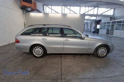 Mercedes-Benz Classe E Station Wagon 270 CDI cat Elegance (4)