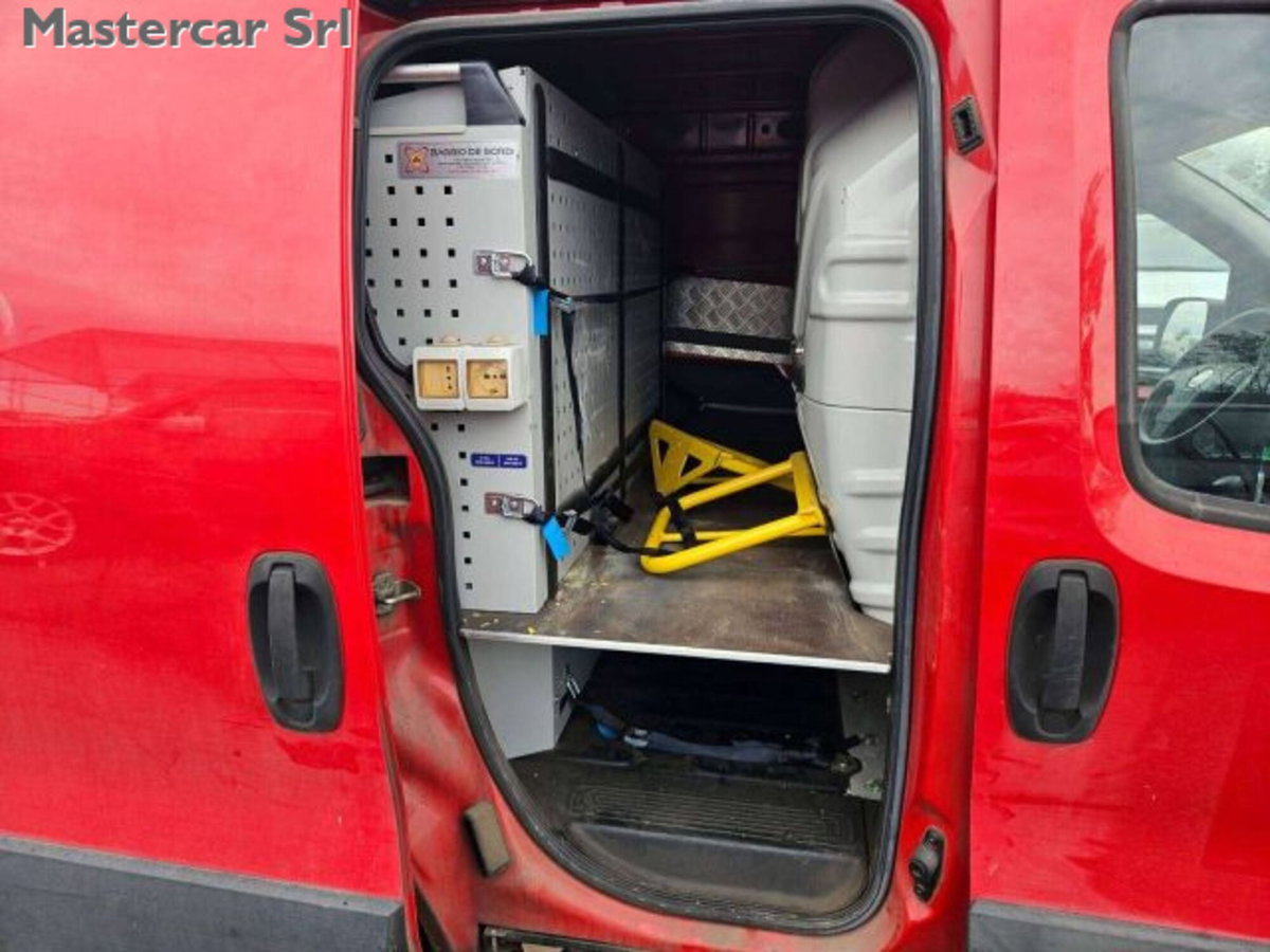 Fiat Fiorino 1.3 MJT 95CV Furgone (13)