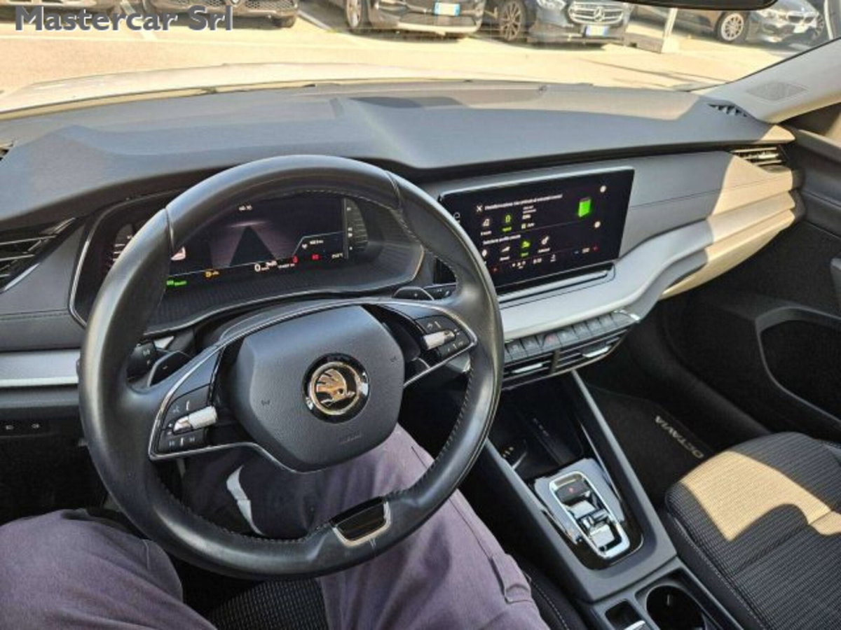 Skoda Octavia 1.4 TSI DSG Style (10)