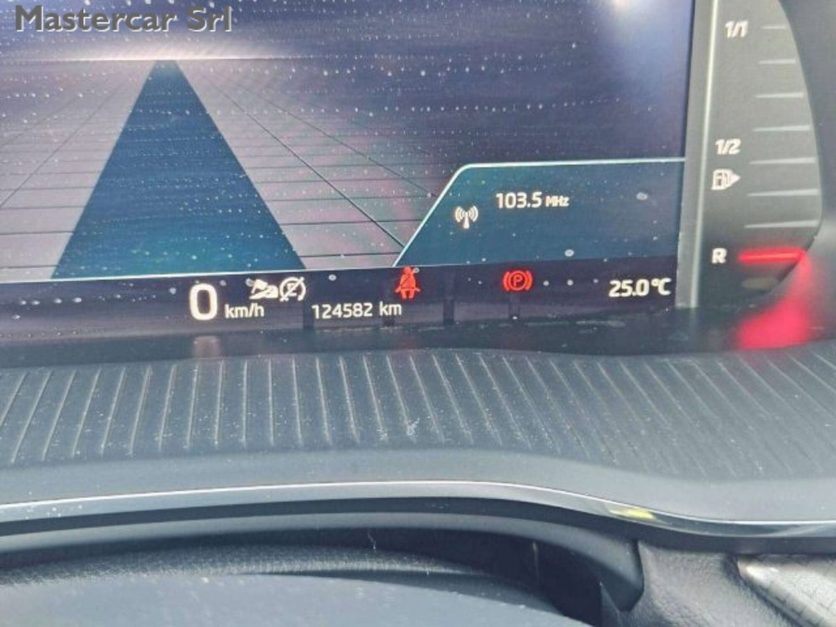 Skoda Octavia 1.4 TSI DSG Style (13)