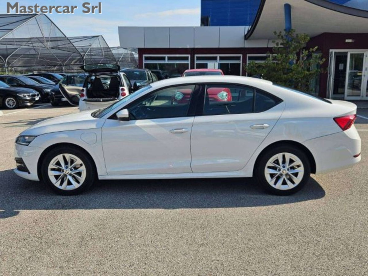 Skoda Octavia 1.4 TSI DSG Style (5)