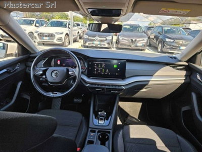 Skoda Octavia 1.4 TSI DSG Style (9)