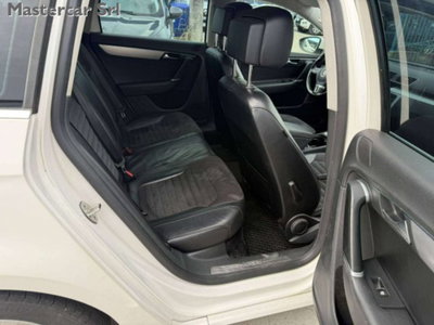 Volkswagen Passat Variant 2.0 TDI 170CV DPF Highline (7)