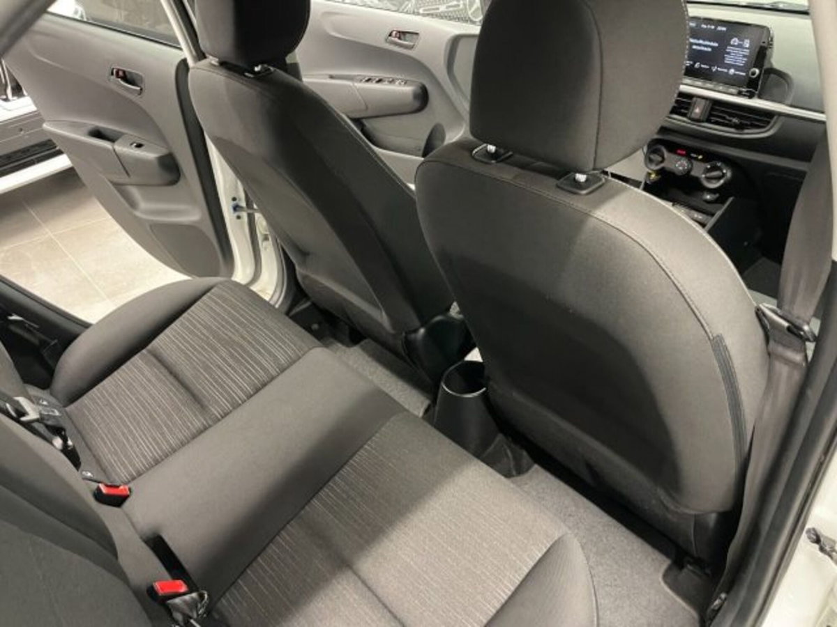 Kia Picanto 1.0 12V 5 porte AMT Urban (13)