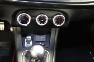 Alfa Romeo Giulietta 1.6 JTDm Sport 120cv (13)