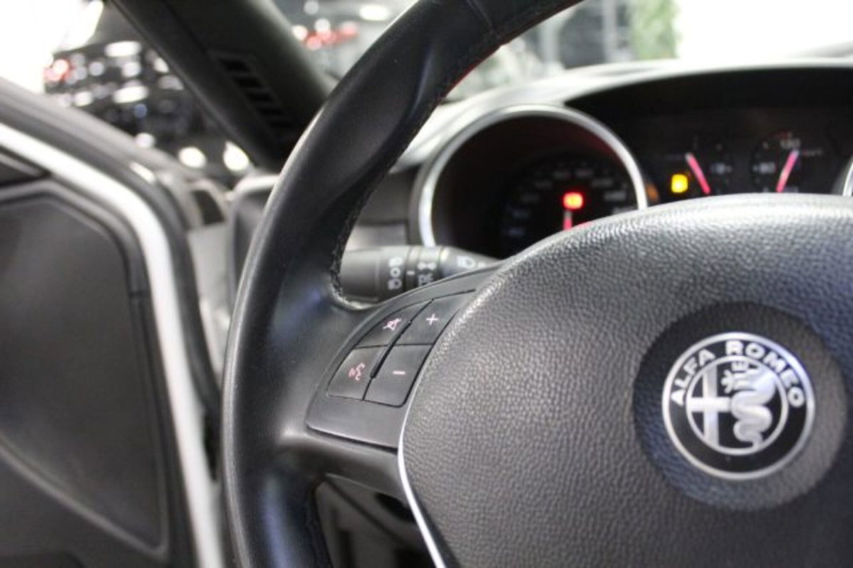 Alfa Romeo Giulietta 1.6 JTDm Sport 120cv (15)