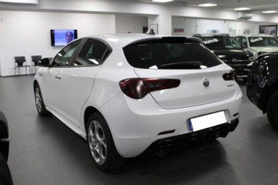 Alfa Romeo Giulietta 1.6 JTDm Sport 120cv (18)