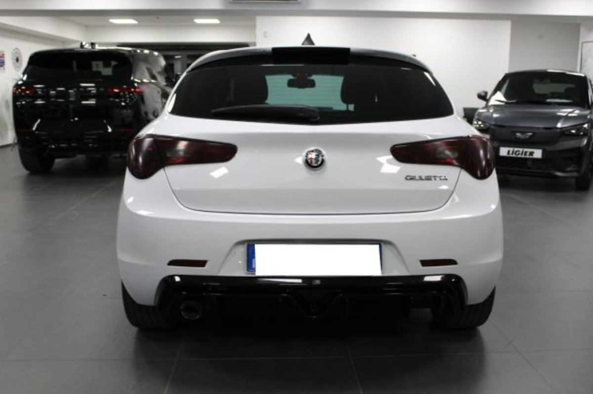 Alfa Romeo Giulietta 1.6 JTDm Sport 120cv (19)