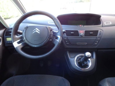 Citroen C4 Picasso 1.8 Classique (13)