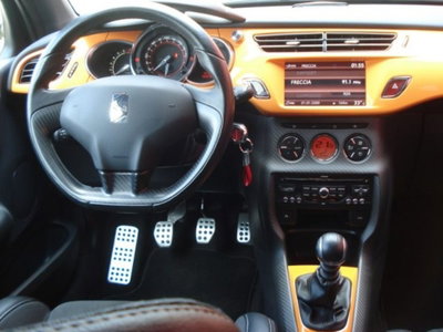 Ds DS 3 Coupé DS 3 1.6 THP 200 Racing (8)