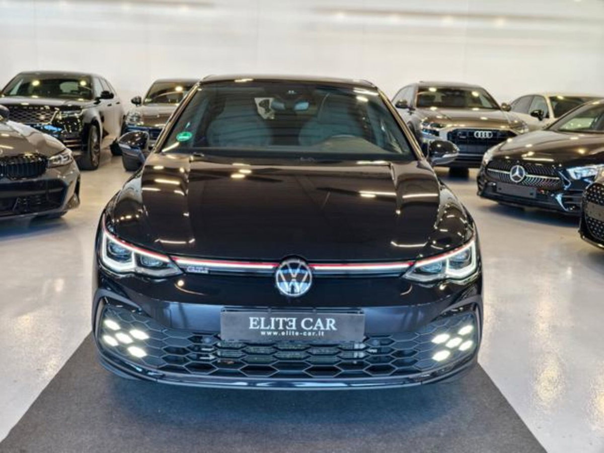 Volkswagen Golf 2.0 TSI GTI DSG (2)