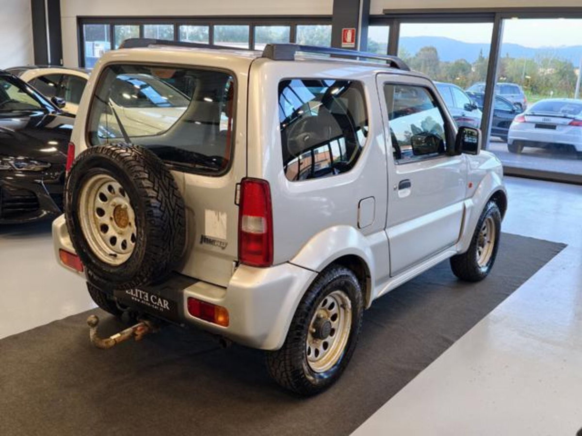 Suzuki Jimny 1.3i 16V cat 4WD JLX (4)