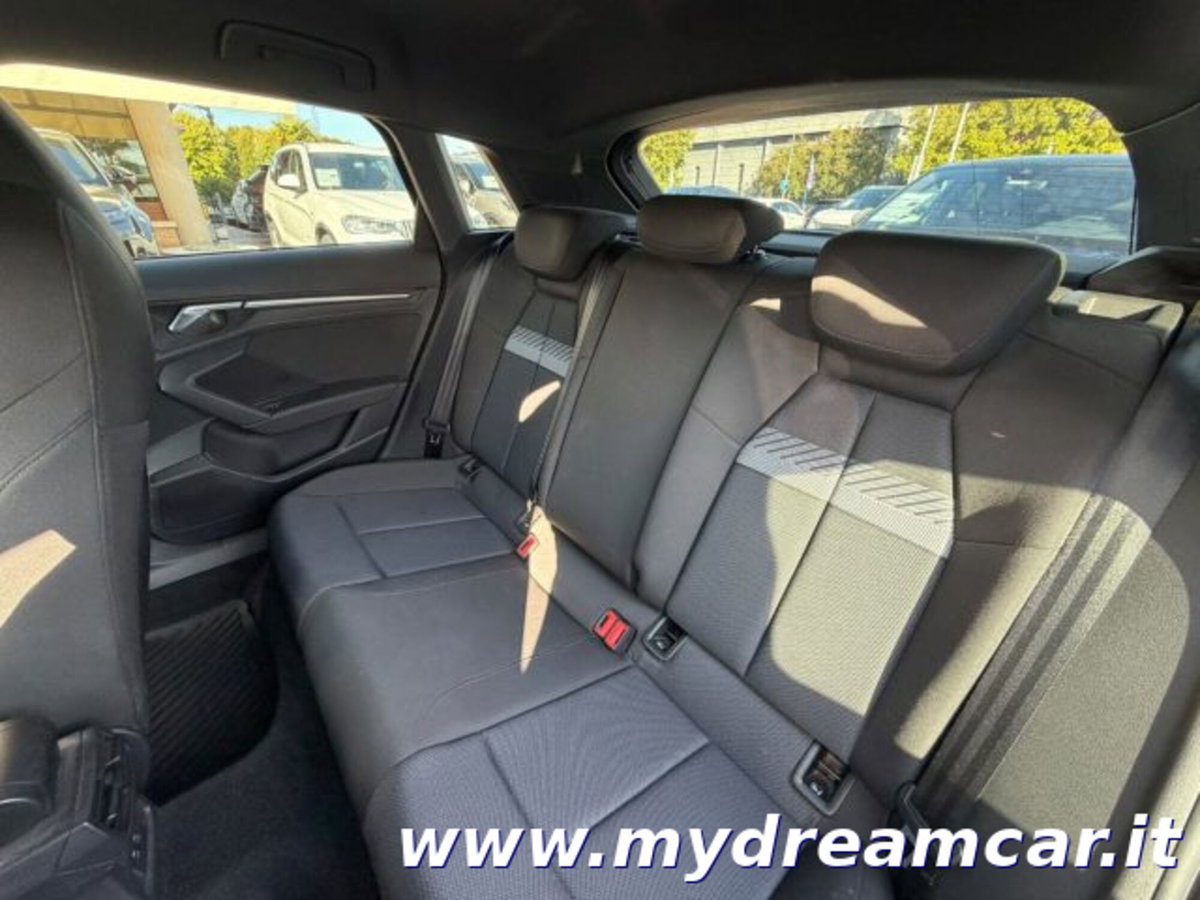 Audi A3 Sportback 30 TDI S line edition (11)