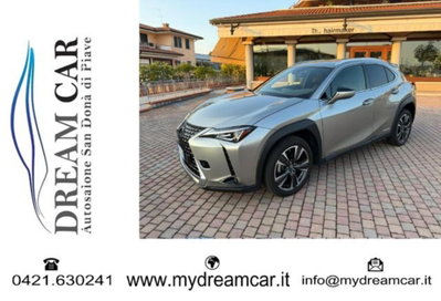 Lexus UX Hybrid 4WD Executive