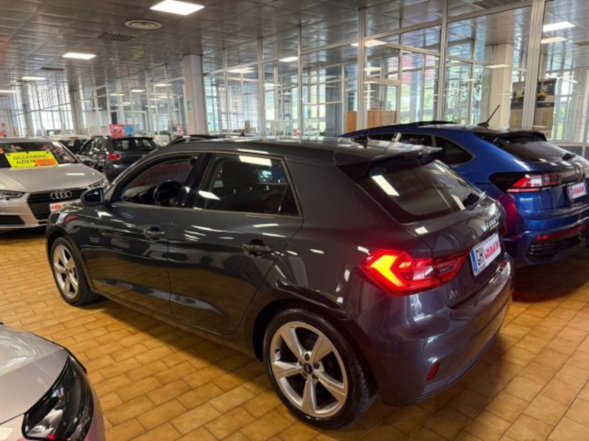 Audi A1 Sportback 25 TFSI S tronic Admired (17)