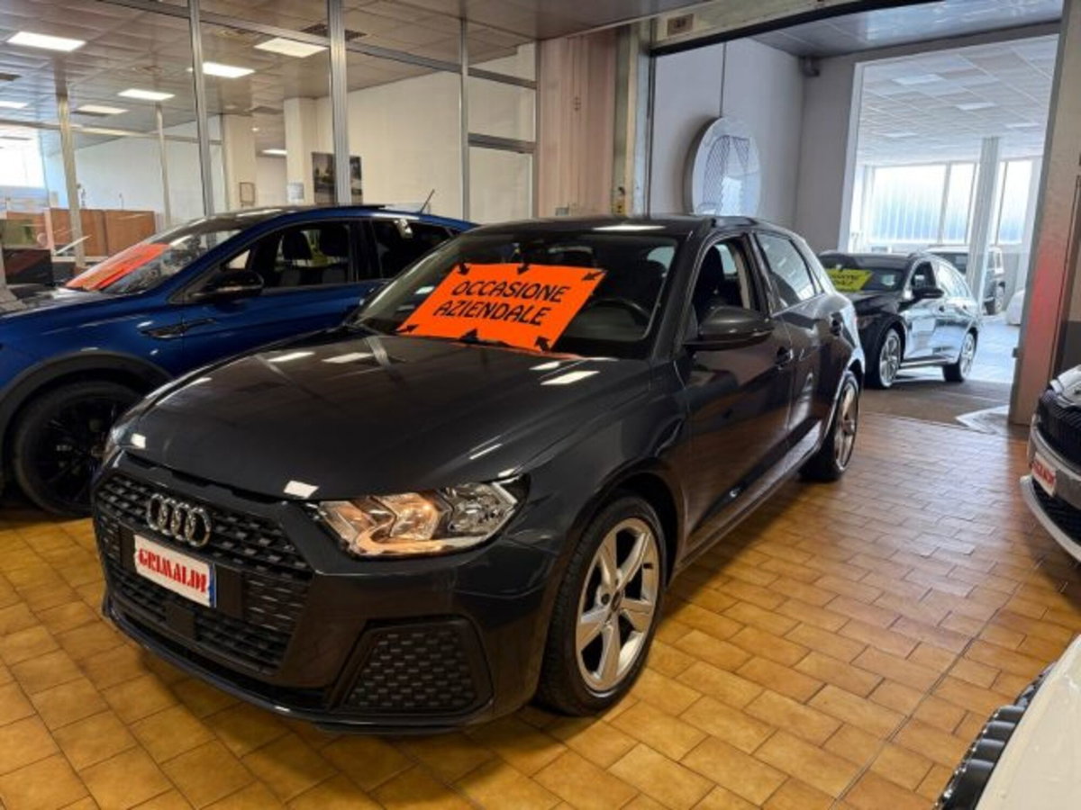 Audi A1 Sportback 25 TFSI S tronic Admired (2)