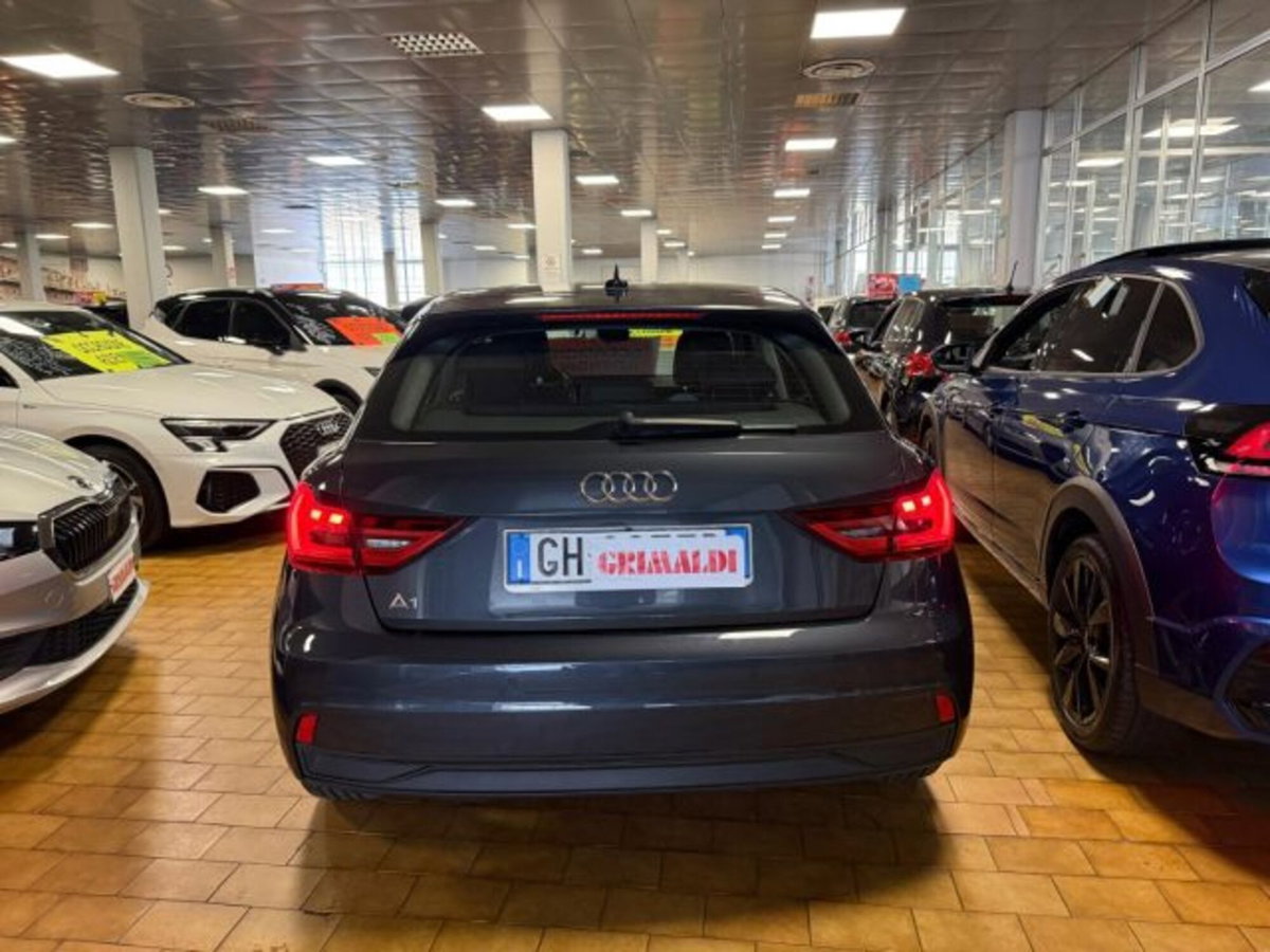 Audi A1 Sportback 25 TFSI S tronic Admired (5)