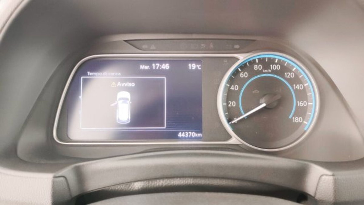 Nissan Leaf 62kWh N-Style e+ 217cv (10)
