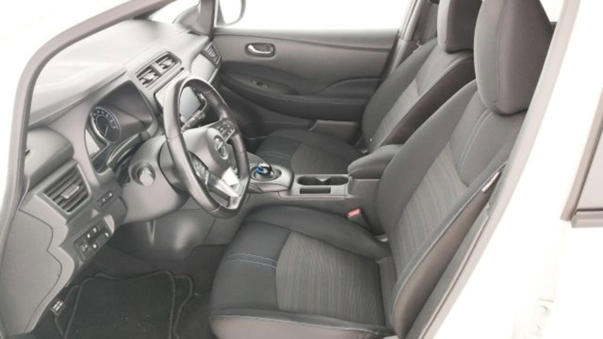 Nissan Leaf 62kWh N-Style e+ 217cv (14)