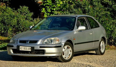 Honda Civic 1.4i 16V cat 3 porte S (10)