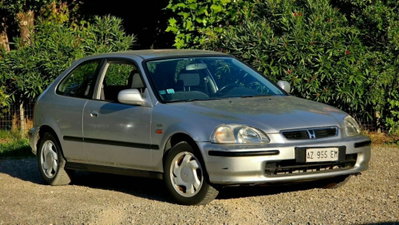 Honda Civic 1.4i 16V cat 3 porte S (12)