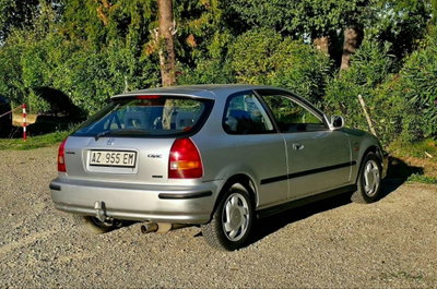 Honda Civic 1.4i 16V cat 3 porte S (15)