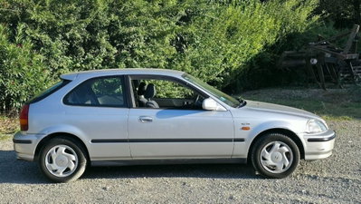 Honda Civic 1.4i 16V cat 3 porte S (16)