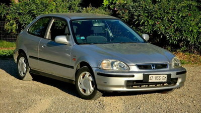 Honda Civic 1.4i 16V cat 3 porte S (3)