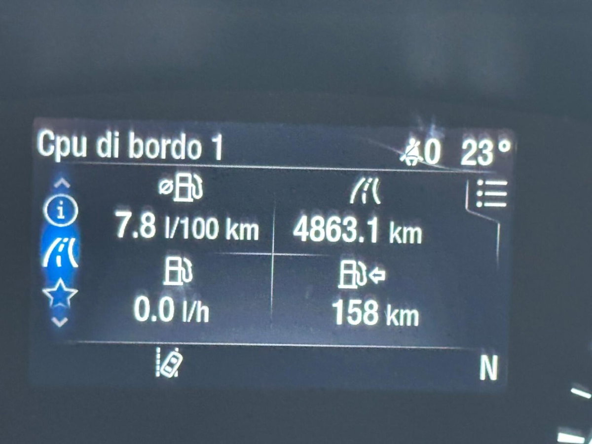 Ford Kuga 1.5 EcoBoost 120 CV 2WD (19)
