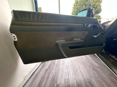 Mercedes-Benz 280 Coupé 280 SLC (16)