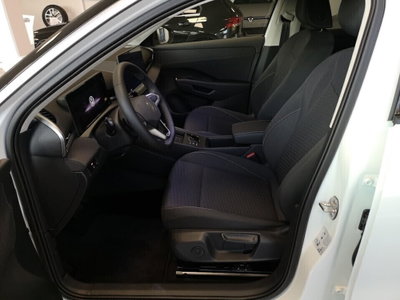 Volkswagen T-Roc 1.5 tsi Life dsg (11)