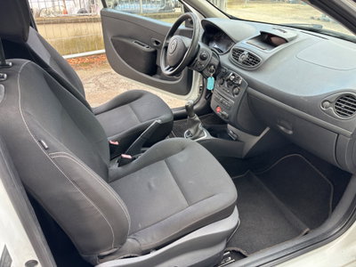 Renault Clio 1.2 3 porte Van Long Life (16)
