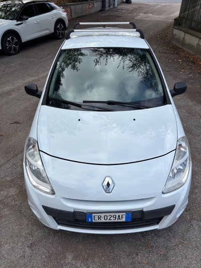 Renault Clio 1.2 3 porte Van Long Life (3)