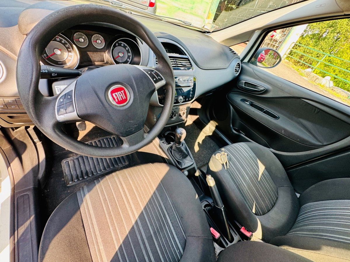 Fiat Punto Evo 1.3 Mjt 75 CV 5 porte Dynamic (10)